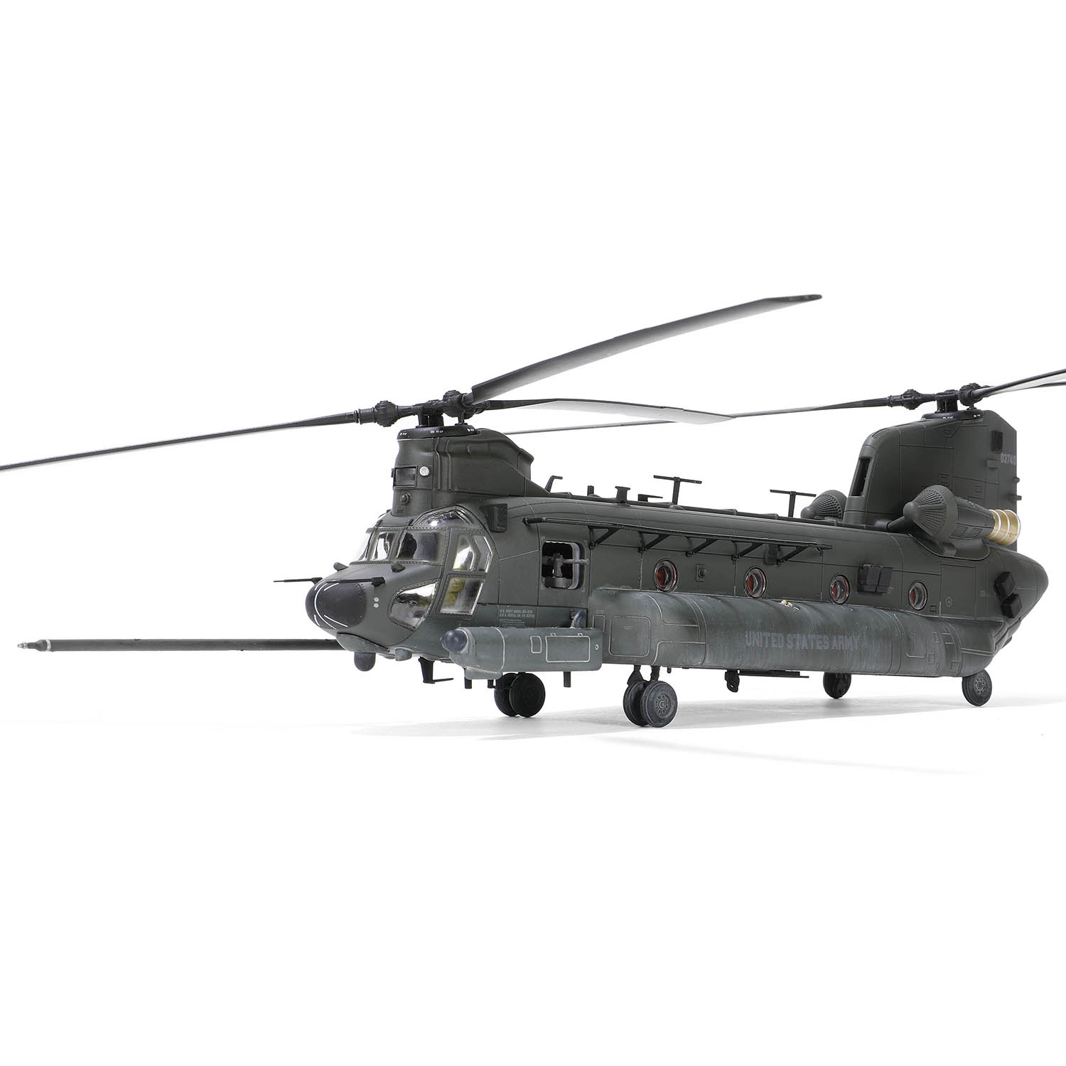 Boeing Chinook MH-47G helicopter #160 Special Operations Aviation Regiment, (160th SOAR) "Night Stalkers", United States Army, 2014