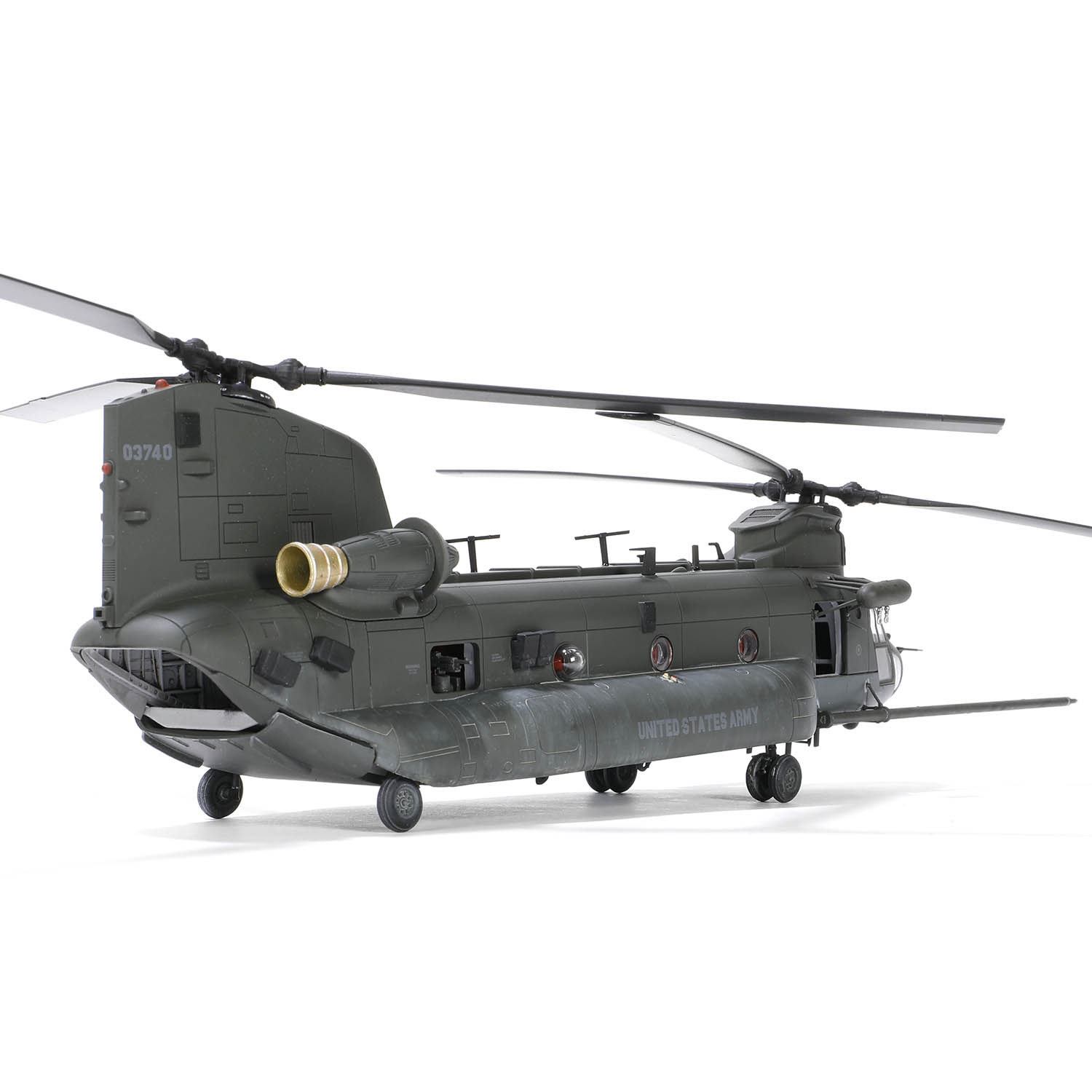 Boeing Chinook MH-47G helicopter #160 Special Operations Aviation Regiment, (160th SOAR) "Night Stalkers", United States Army, 2014