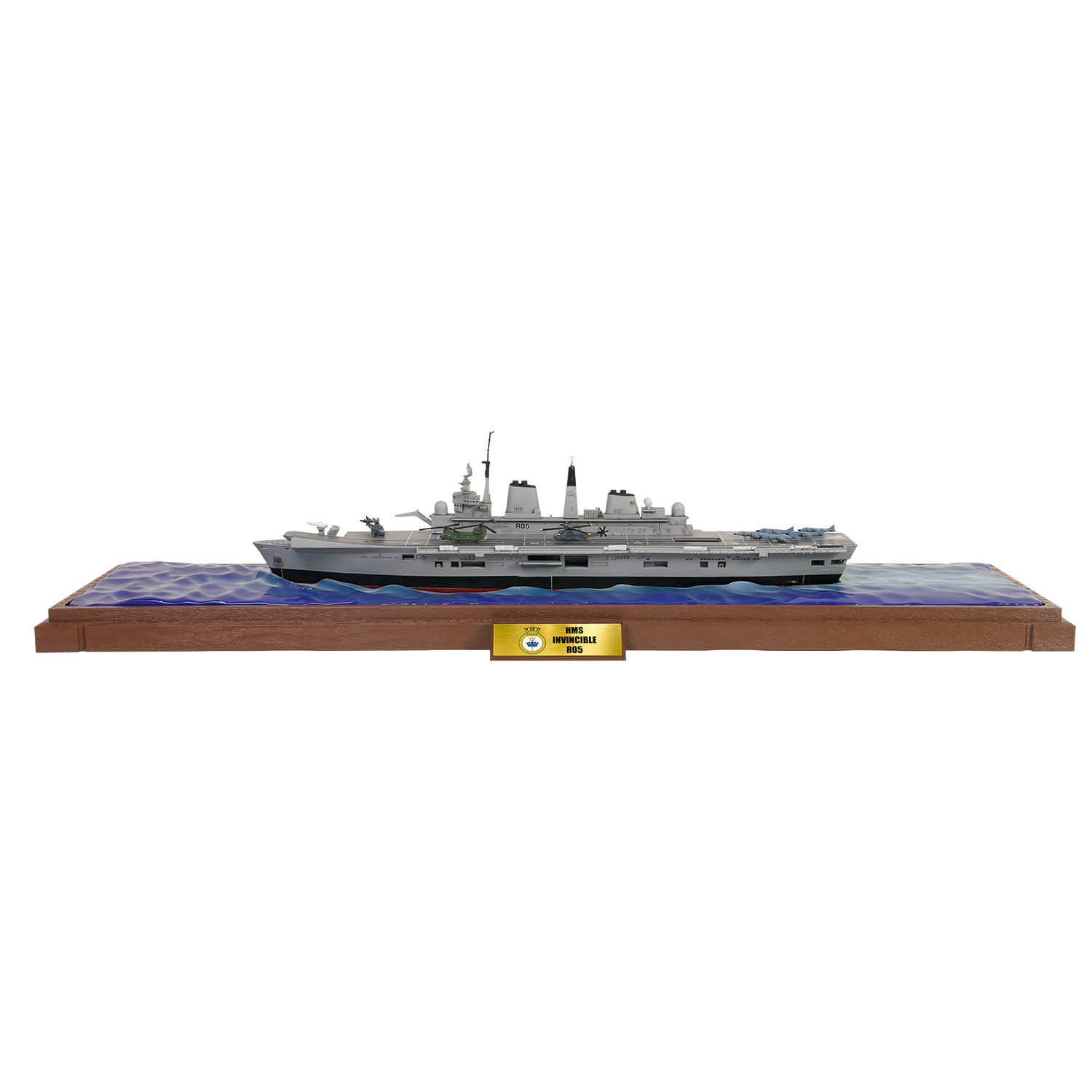 HMS Invincible(R05) Light Aircraft Carrier, Waterline edition Falklands War