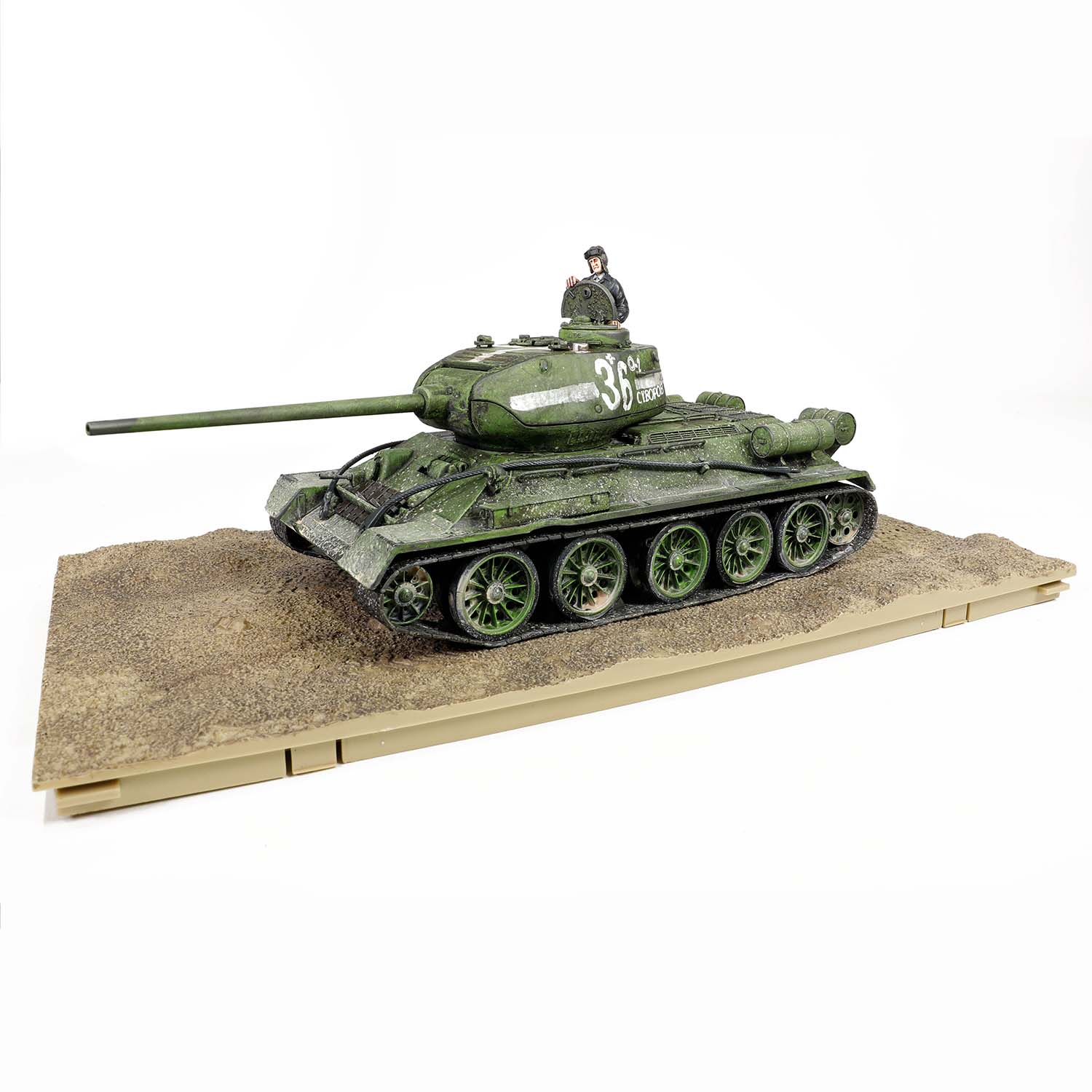 T-34-85 Model 1944 medium tank 55th Guards Tank Bde. 7th Guards Tank Corps, Berlin